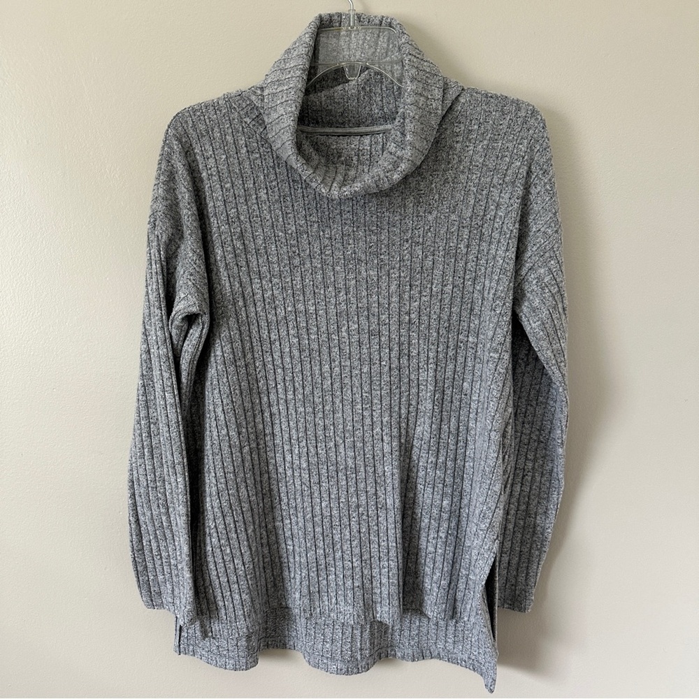 Banana Republic Ribbed Gray Cowl Neck Sweater